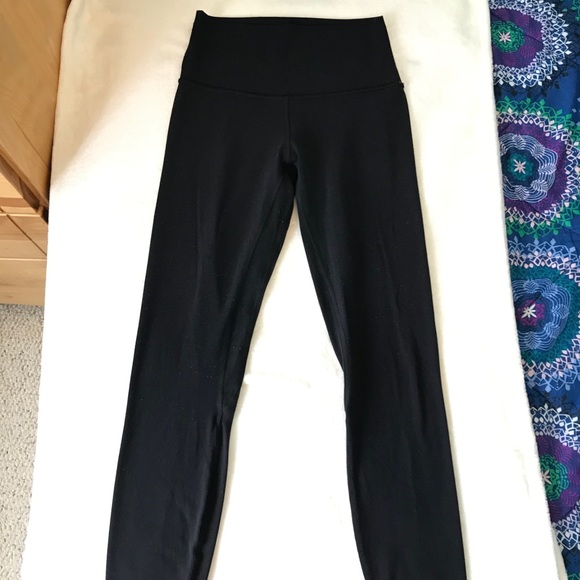 SOLD Lululemon Align Leggings - Picture 2 of 4